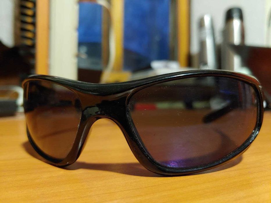 Окуляри сонцезахисні