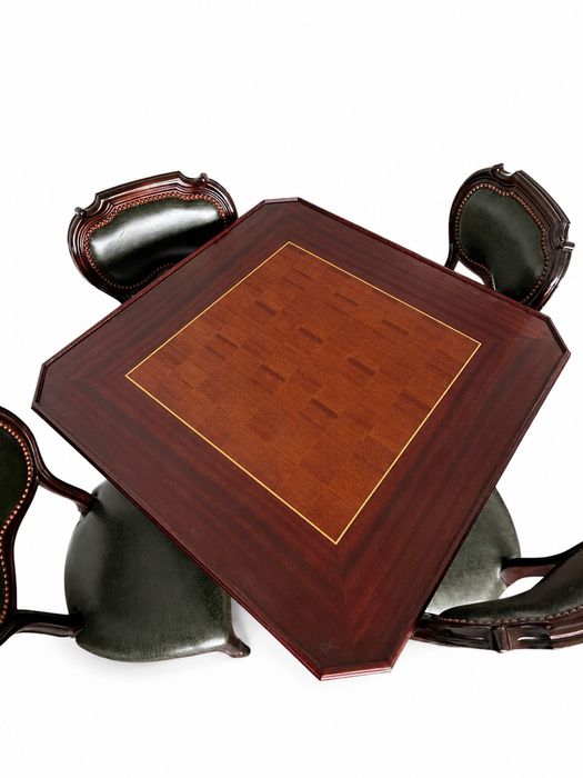 Mesa de Jogo / Roleta em Madeira Maciça + 4 Cadeiras Clássicas