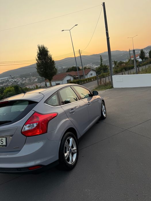 Ford Focus — fotografia 10