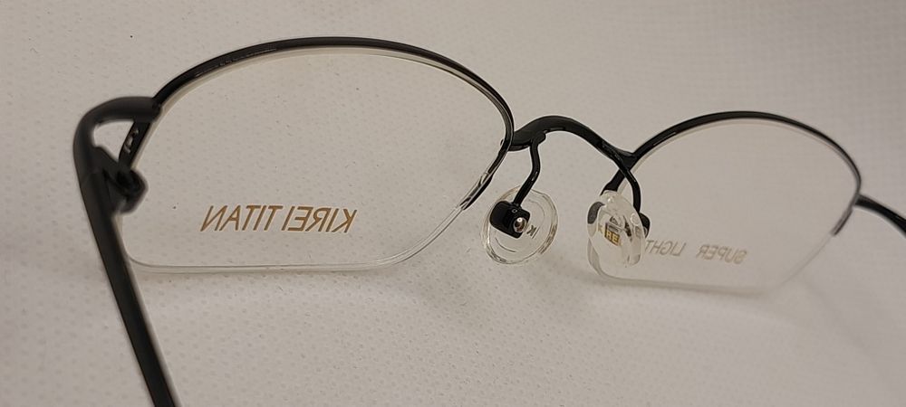 Nowe okulary oprawa Kirei Titan unisex