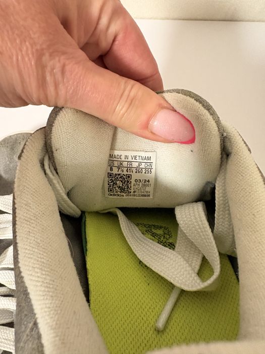 Продам чоловічі сірі кросівки оригінальні  Adidas Campus 41 ,5 р.( 27 см)