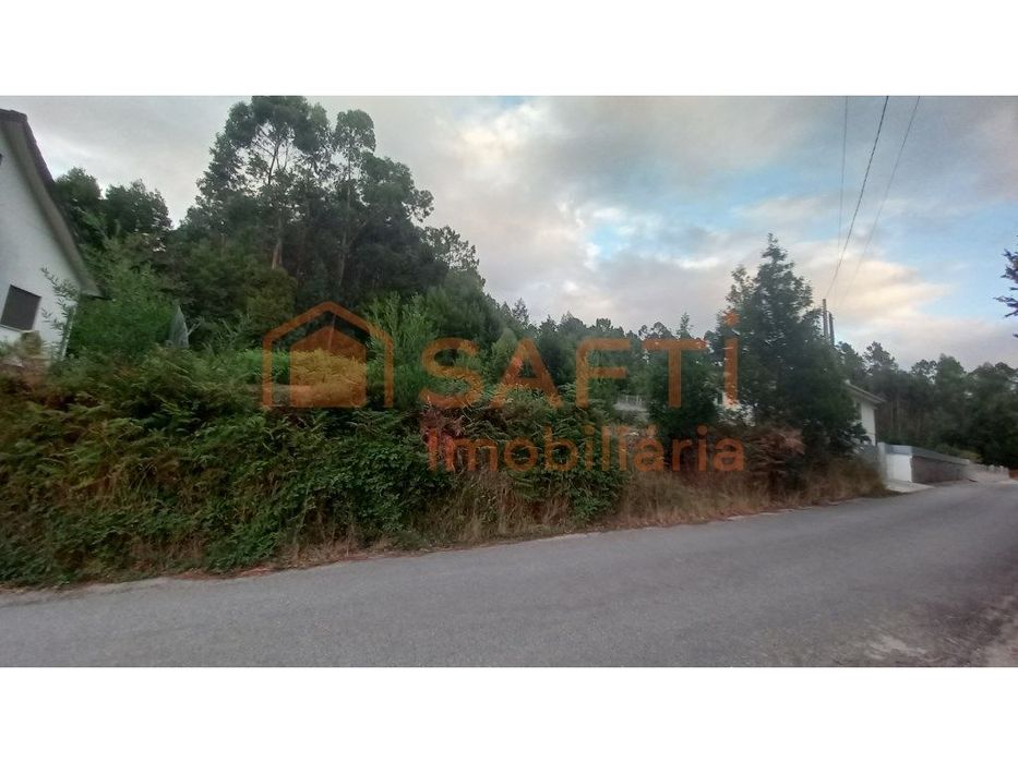 Terreno para construção — Mazedo E Cortes, Viana do Castelo
