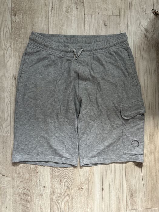 Шорти cp company