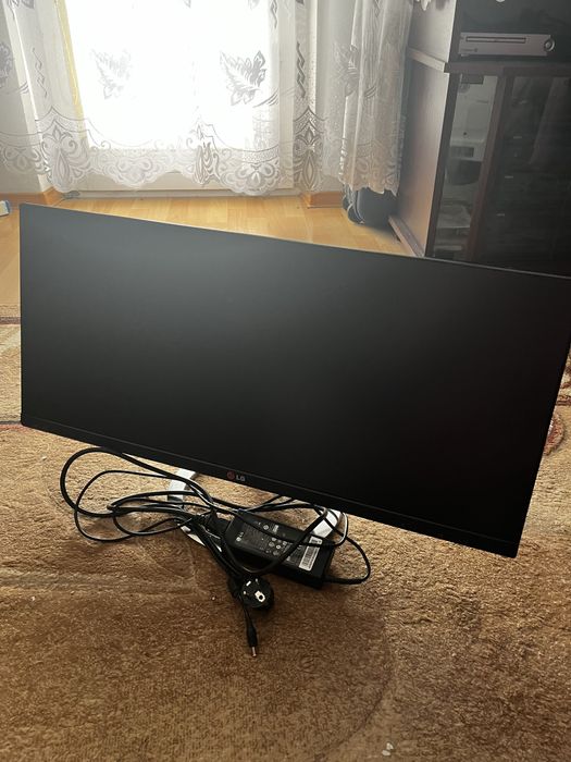 Monitor LG ultrawide 2 29EA93-P