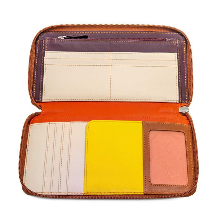 Carteira de viagem em pele da MYWALIT na cor Puglia