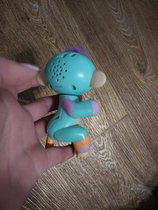 Інтерактивна мавпочка WowWee Fingerlings