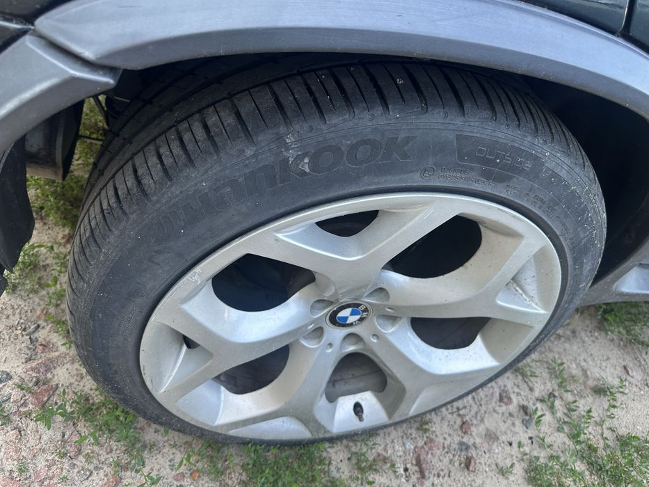 Продам гарну BMW Х5
