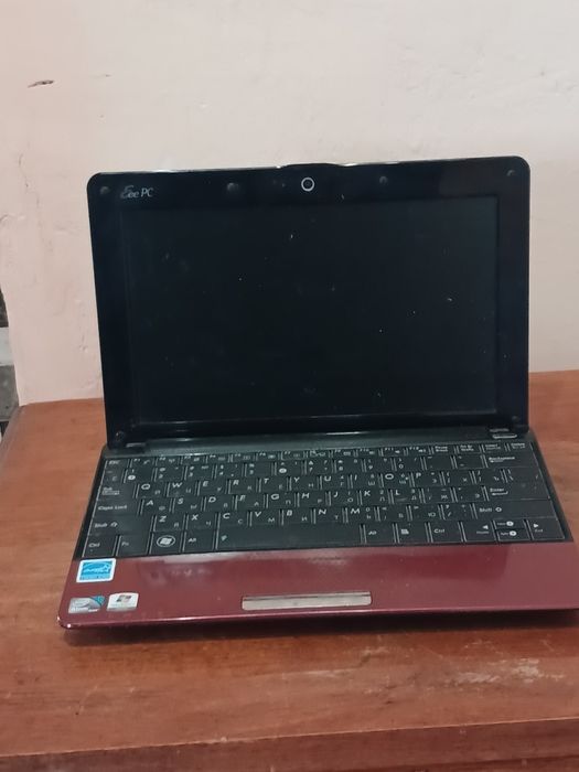 нетбук asus в гарному стані