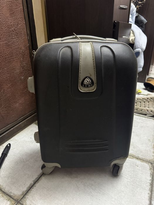 Чемодан чемоданы валіза