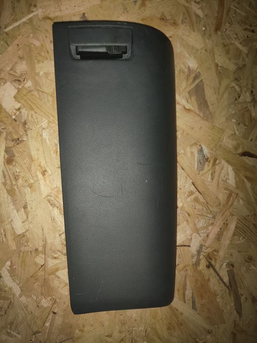 Бардачок для пляшок  Volkswagen Multivane T5