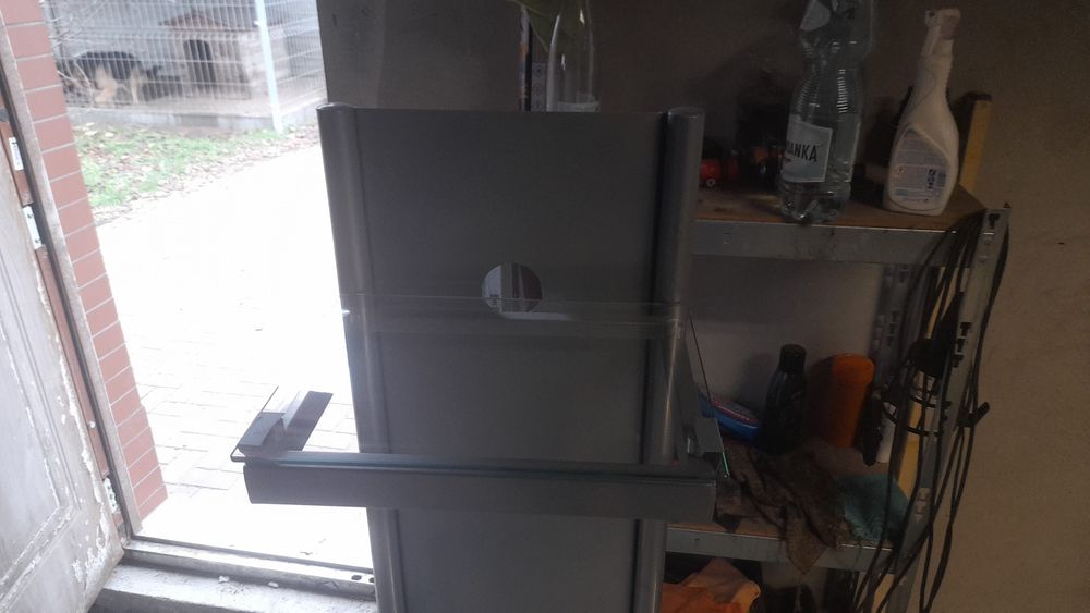 Stolik pod  telewizor