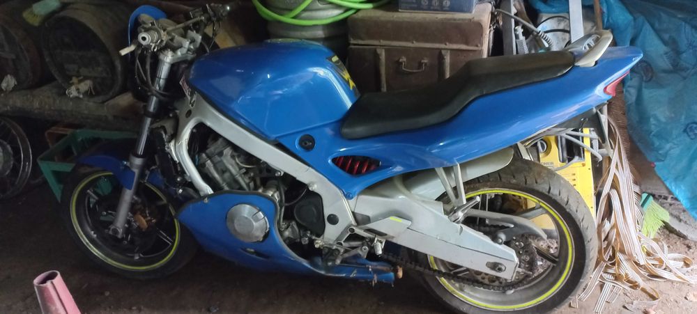 Cbr 600 completa