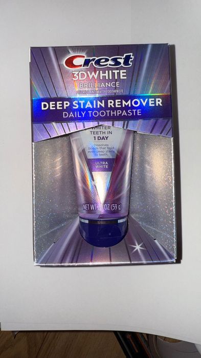 Wybielająca pasta do zębów Crest Ultra White - najmocniejsza w USA