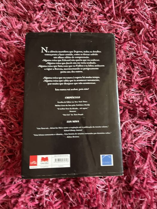 Livro eclipse da saga twilight