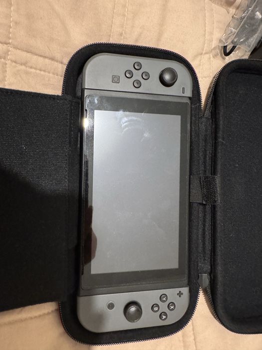 Nintendo Switch 1 v2 32GB