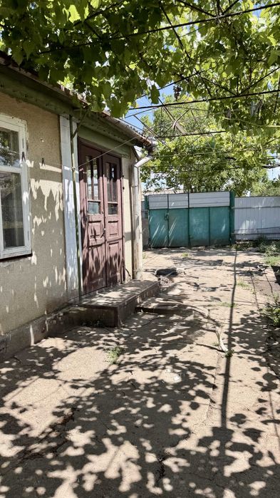 Продам дом с участком в Беляевке
