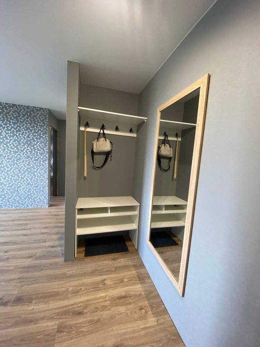 Продам 3 к кв новый капитальный ремонт Жуковского Киевский р-н ML