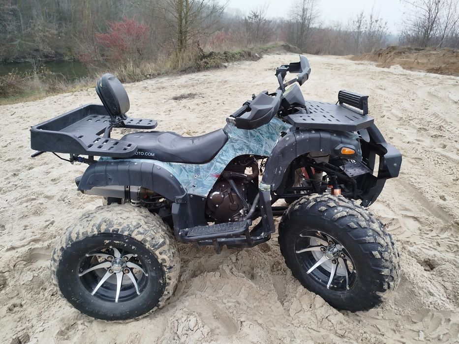 Квадроцикл hummer 250cc