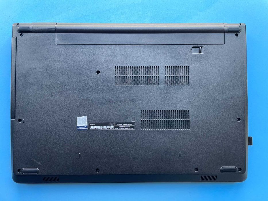 Dell Vostro 15" 3568 i5_7200U 2.50GHz 16GB DDR4 SSD 256GB Win10 Pro