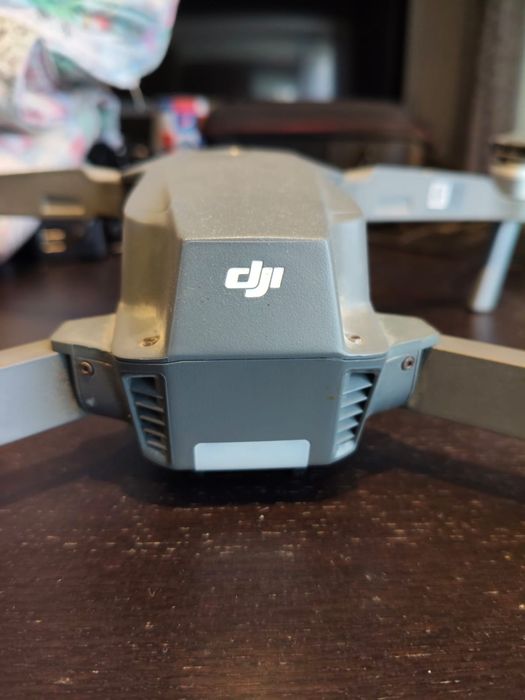 DJI Mavic Pro + 2 Baterias + Hub de Carregamento + Carregador 12V + Mala