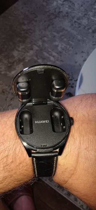 Sprzedam smartwatch huawei watch buds-604