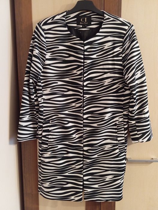 Dłuższa marynarka / płaszczyk