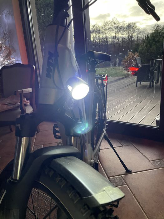 Rower elektryczny KTM Macina Aera LFC 571 rozmiar L