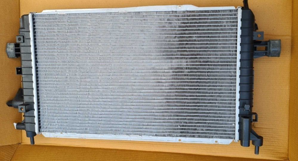 Радіатор Радиатори Новий на Всі АВТО Охолодження Інтеркулера