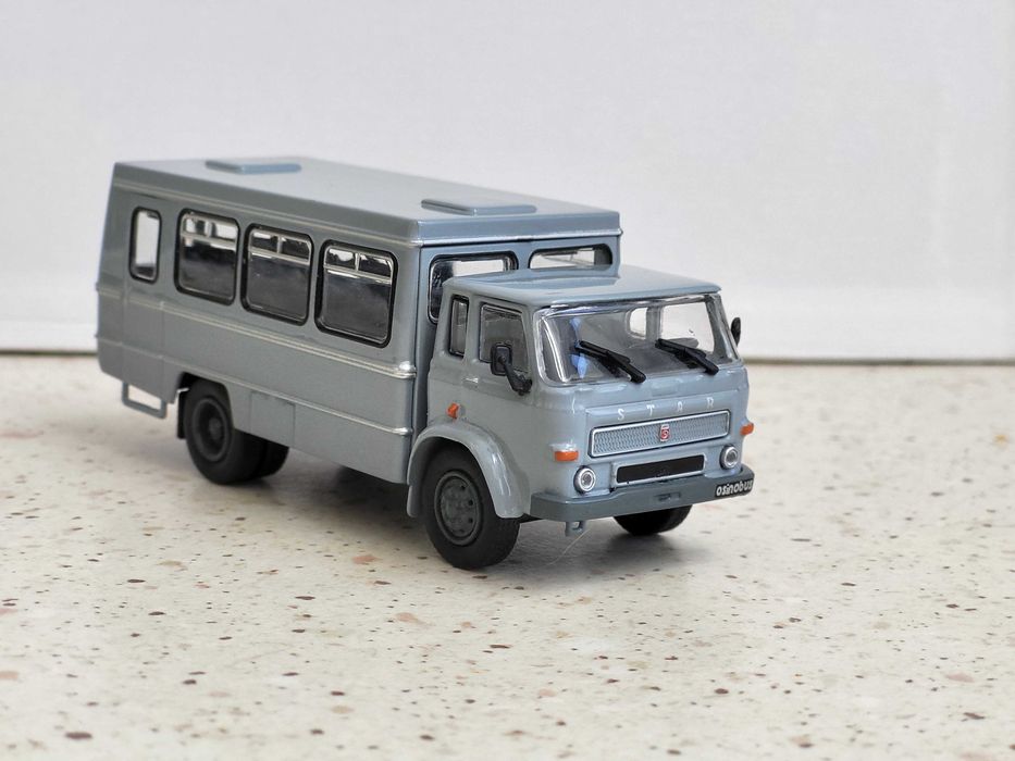 Star Osinobus, skala 1:72