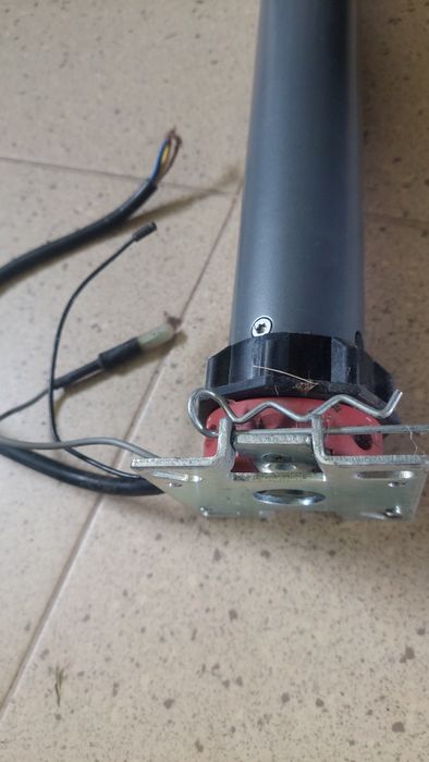 Siłownik do rolet YOODA 45R-30  30Nm