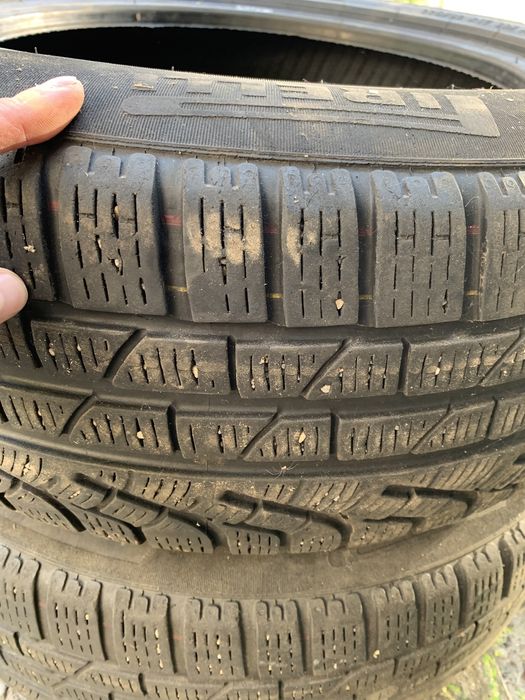 Резина шини гума  R17  225 60 Зима