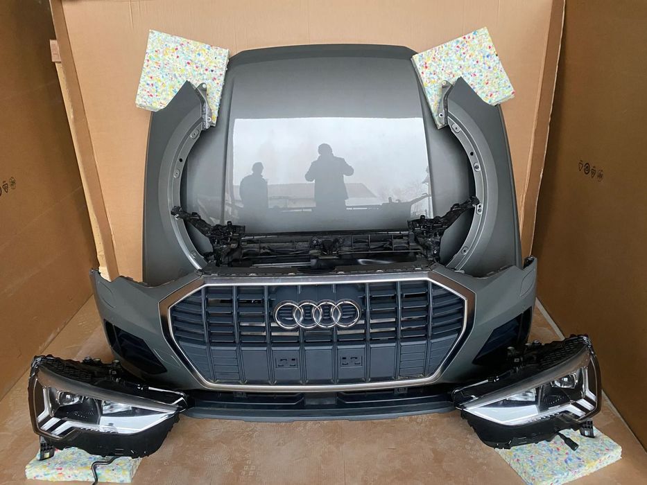 AUDI Q3 83A kompletny przód maska lampy zderzak błotnik pas Z7 Z7 LX7G 28km