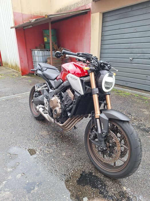 Honda Cb650R  09/2020 como nova