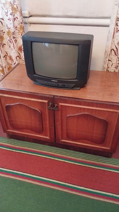 Телевізор фірми ,,Samsung" діагональ 35 см