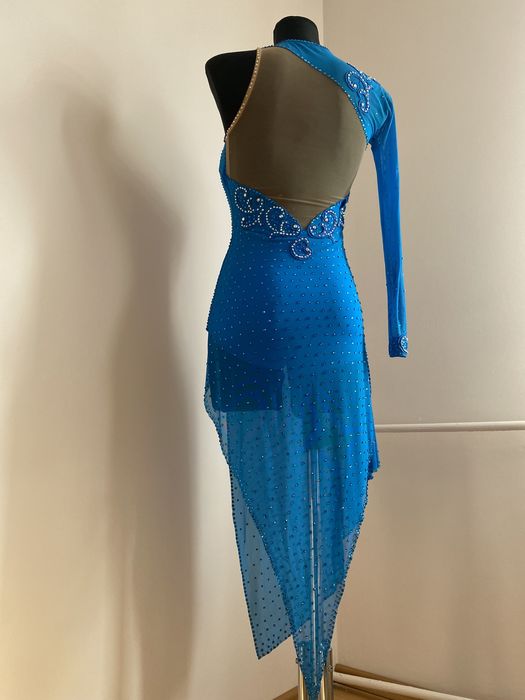 Zdobiona sukienka do łaciny, rozmiar xs-s