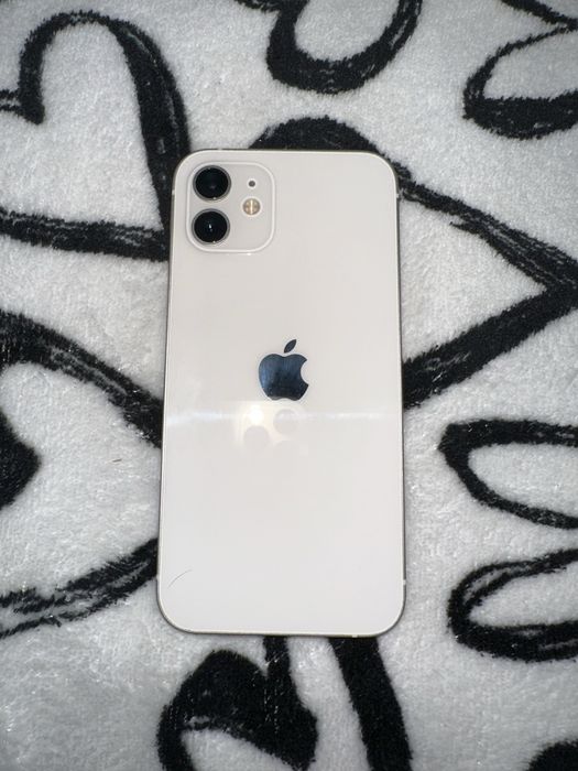 iphone 12 w idealnym stanie