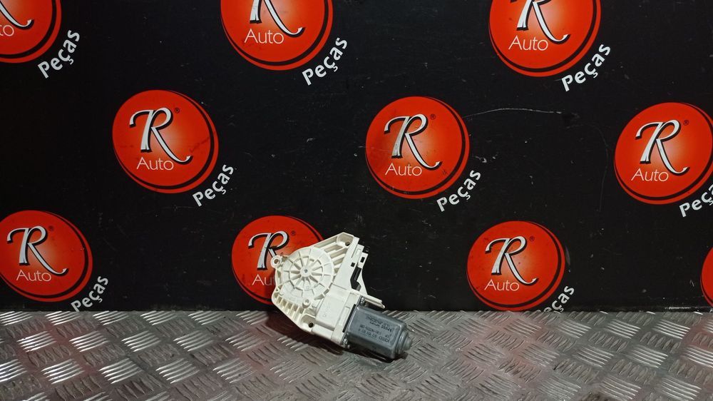 Motor Do Elevador Porta F.E Audi A4 Avant (8D5, B5)
