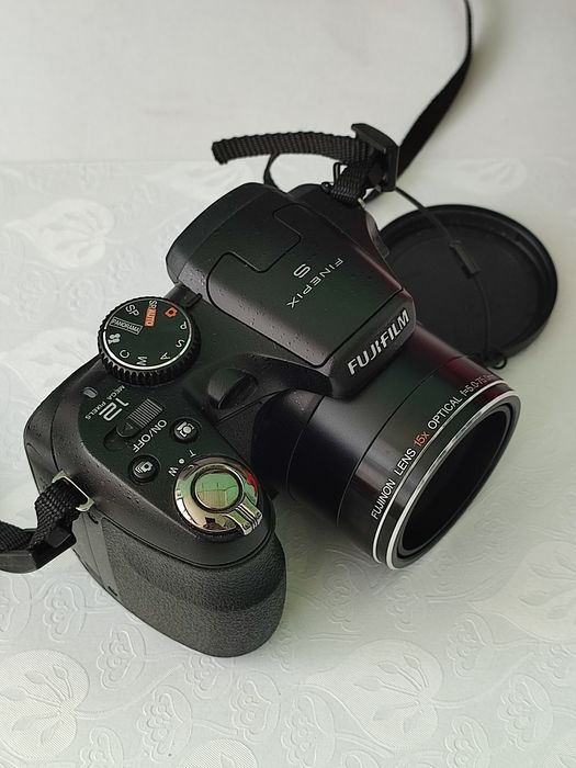 Фотоапарат Fujifilm FinePix S1730