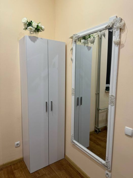 Зеркало в отличном состоянии