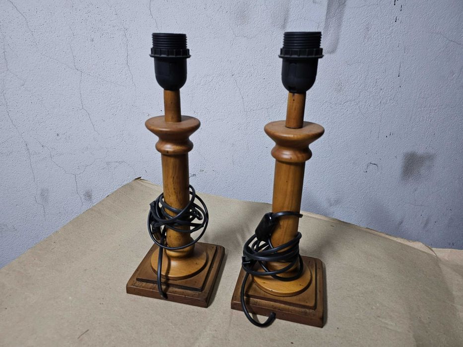 Par de candeeiro em madeira