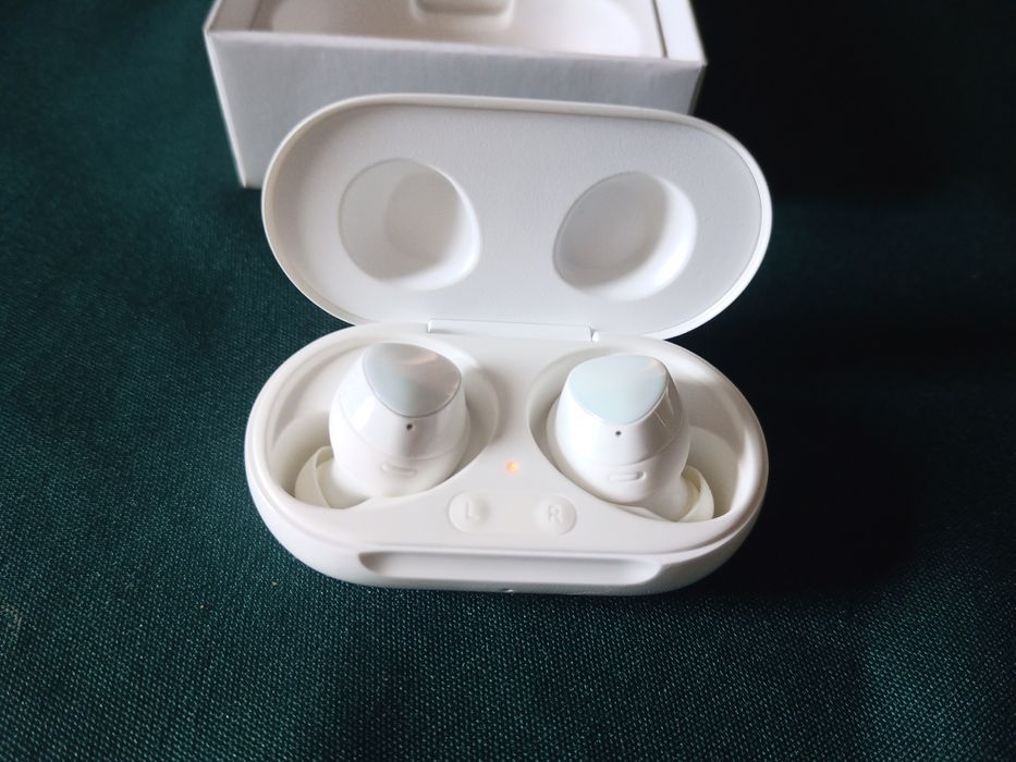 Słuchawki bezprzewodowe Samsung Galaxy buds+