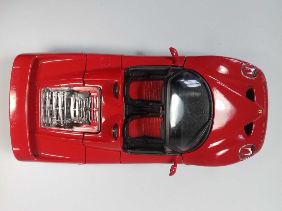 Maisto 1:24 - Ferrari F50