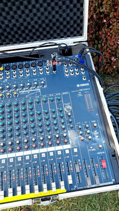 Mesa som yamaha Mg166
