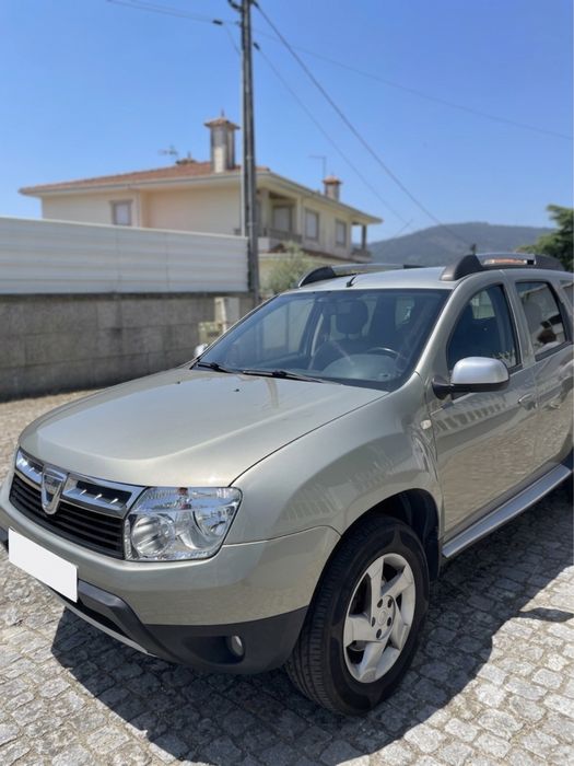 Dacia Duster 2012