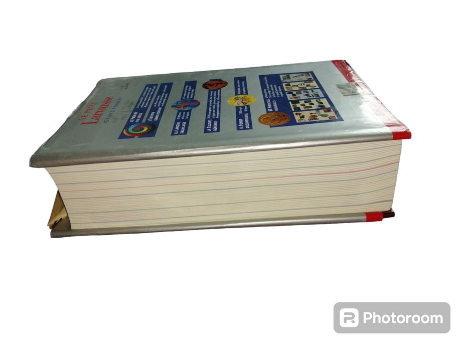 Енциклопедія LE PETITE Larousse 2001