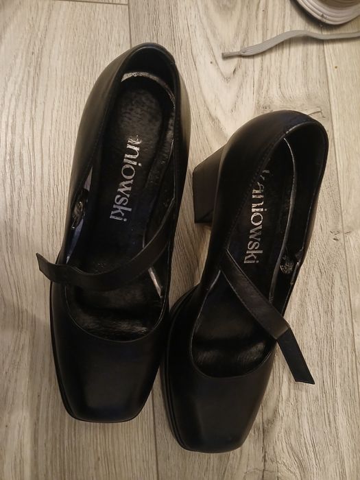 Buty czarne kaniowski polecam