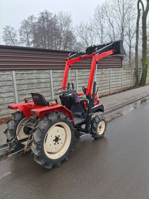 Traktorek Yanmar F17D