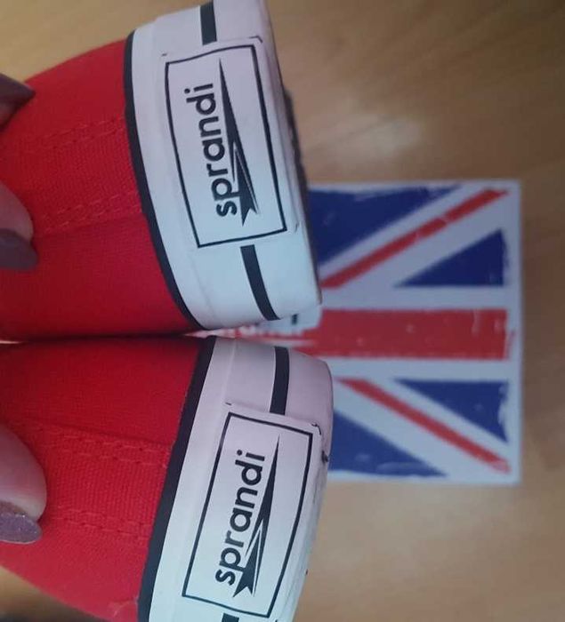 Nowe trampki Sprandi w r.41