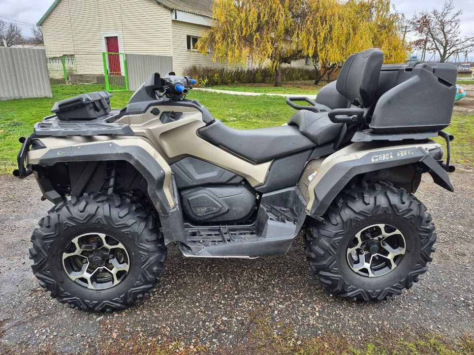 Квадроцикл BRP 2015