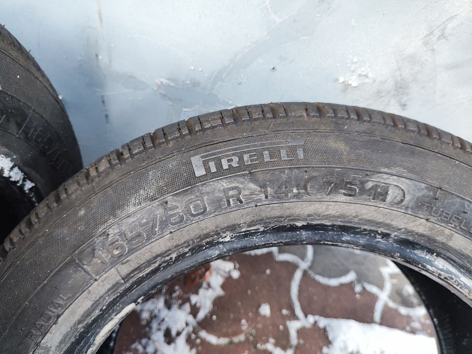 165 60 р14 шини резина комплект гума Pirilli R14